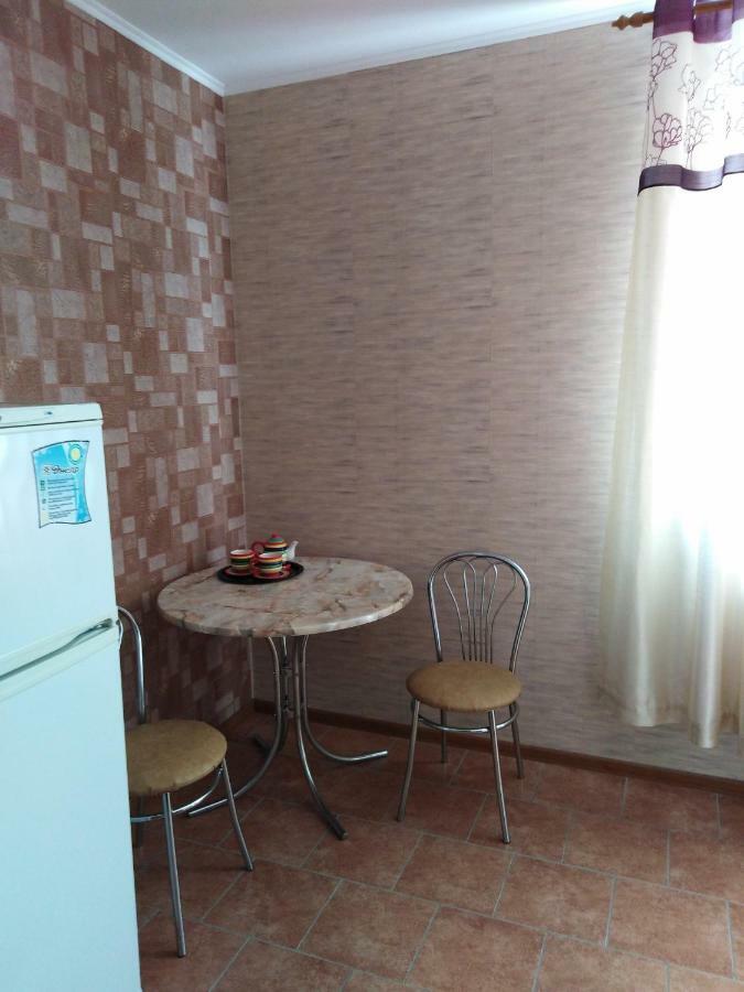 Apartament On Komarova 29 Вулиця Комарова 29 Kropyvnytskyi Exterior foto